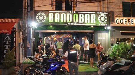 Pattaya pub raid nets illegal Canadian DJ, sword-carrying Brit