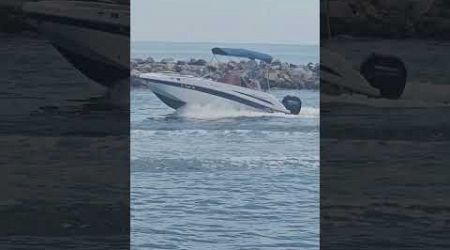 FUN TIME WATCHING BOATS AT THE JETTY – VENICE FLORIDA BOATING SPECTACLE!