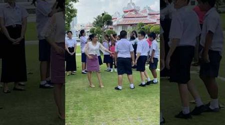 Thailand School Students Dancing for Kannada Song 