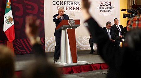 First test for Mexico's new president? Marathon daily press conferences