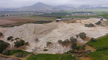 Ancient Peru throne room points to possible female ruler, archaeologists say