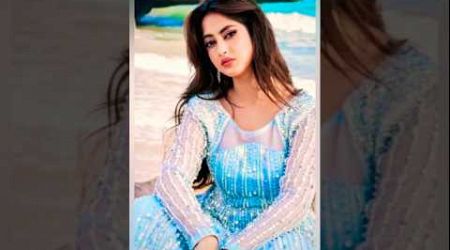 #SajalAli new latest dress design#viral2024 video fashion trends#ytshorts #trending#fashionshorts