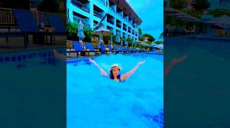 #AMAZING BUBBLES IN SWIMMING POOL @Andamantra Villa &amp; Resort Phuket Thailand