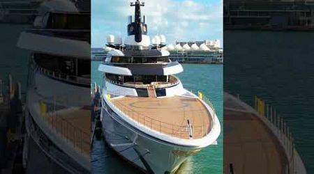 AHPO Mega yacht in Miami Beach