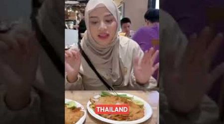 Aurel Hermansyah dan Atta Halilintar Nikmati Wisata Kuliner di Bangkok