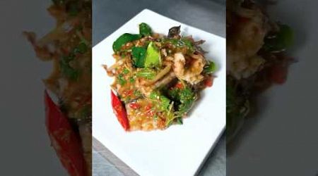 Stir-Fried Spicy Redtail Catfish with Fingerroot - Thai Street Food