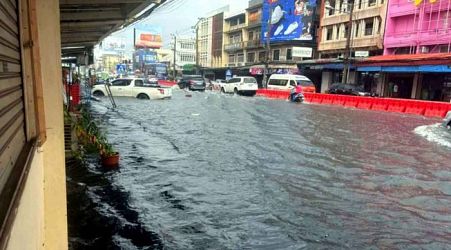 South on alert as heavy rain poses flood risk