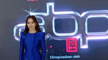 Anna Jobling &amp; Khairy Jamaluddin di Red Carpet ABPBH36 Anugerah Bintang Popular Berita Harian