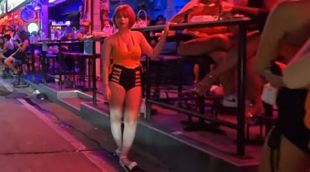 4K Soi 6 Pattaya nightlife red light district epic center many sexy ladys oktober 2024 thailand 