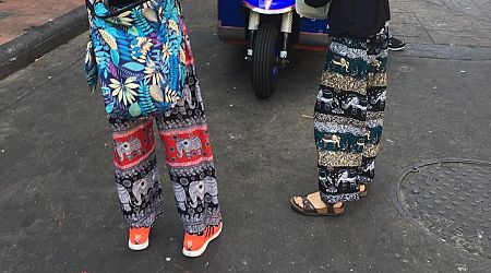 „Elephant Pants“ – Touristen-Uniform, „Soft Power“ oder Verrat an der Kultur?