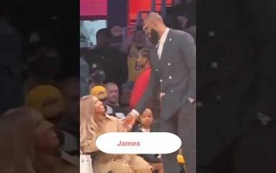 Top LeSmart James is too smart! 