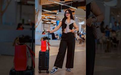 Airport Pose Ideas | Travel poses | photography | Minisha Pathak #shorts #pose #travelphotography