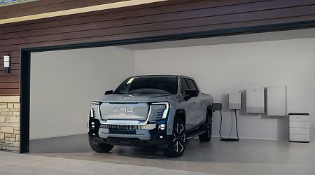 2025 GMC Sierra EV Denali Max Range Truck