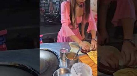 Puy Roti Lady Selling Roti in Bangkok | Thai Street Food #puyrotilady