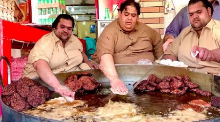 AMAZING VIRAL CHAPLI KABAB VIDEOS COMPILATION - World&#39;s Popular Most-Try Chapli Kabab of AFGHANISTAN