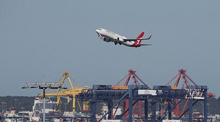 Australian airports hit by outage at immigration counters