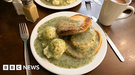 Ministers back plans to enhance pie 'n' mash status