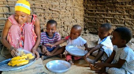 African Village Lifestyle of Our Young Mom #Cooking Delicious African Village Food for Breakfast.