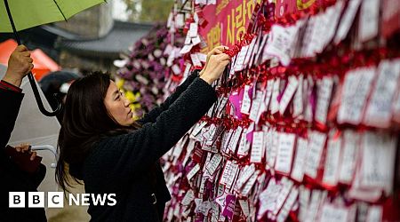 'Forbidden' song haunts South Korea's uni entrance exam students