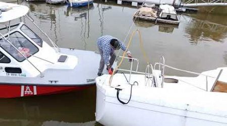 Glimpse #1: Sailboat Owner Missed The Last Water-Window For The Season