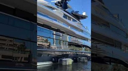 Look this yacht #millionaire #football #vlogger #subscribers #world