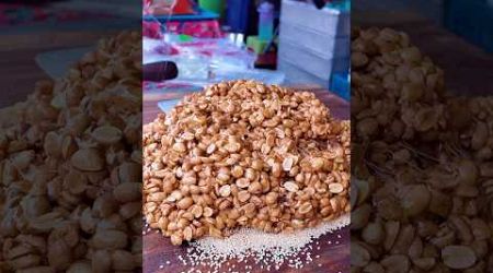 Amazing Peanut Sugar Candy in Bangkok Thailand -Thai Street Food