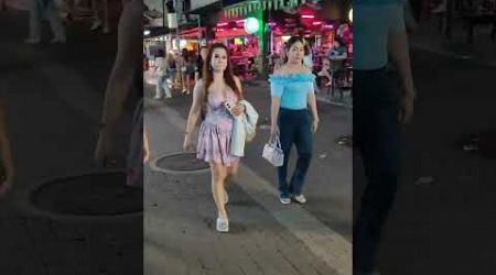 Pattaya Thailand Walking Street #thailand #nightlife #shortvideo #pattaya #pattayawalkingstreet