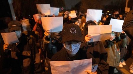 Overseas Chinese activists mark two years since White Paper protests 