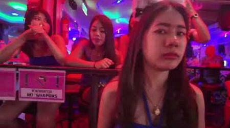 What Really Happens on Pattaya Soi 6? A Nightlife Journey!