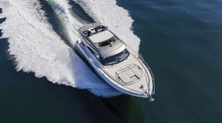 The Riviera 4600 Sport Yacht Platinum Edition Profile