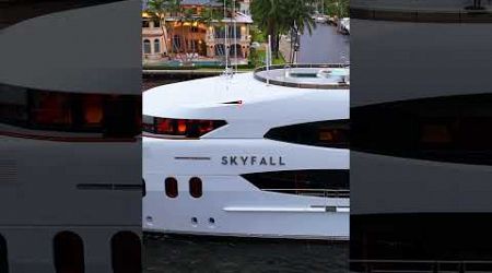 SKYFALL SUPERYACHT