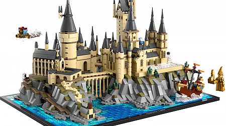 After a Second Price Drop, The LEGO Harry Potter Castle Hits a Record Low For Black Friday