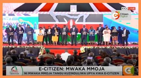 President Ruto awards government agencies, Kenyans for using e-citizen