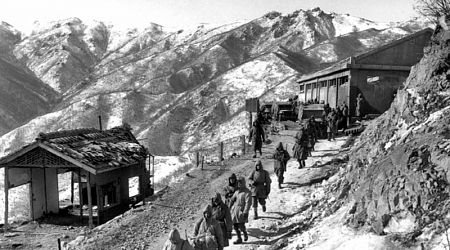 From VOA Mandarin: American survivor recounts Battle of Chosin Reservoir