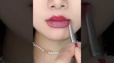 Classic red #Lipstick #Popular lipstick colors #Must-have lipstick for autumn and winter