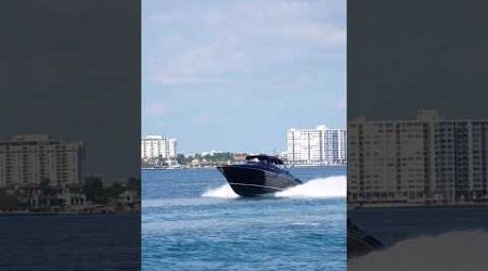 Collage boat Thanksgiving day Miami Beach 2024 #video #miami #yacht #boat