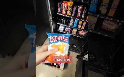 #vending #snackvendingmachine #snackdispenser #business #snackmachine #vendingmachine