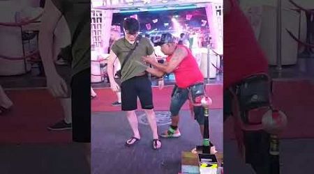 Magic show in Walking street #magic #show #walking #street #funny #pattaya #shorts #short