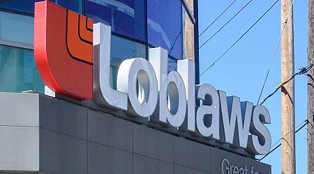 Ontario TikToker calls out Loblaws for size of premade wrap