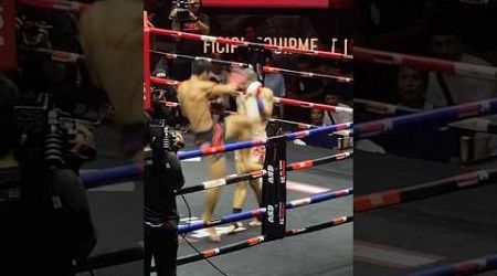 Crazy Spinning Air Kick in Muay Thai Fight Bangkok Thailand Rajadamnern