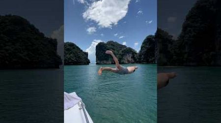 Making splash in Phang Nga Bay 