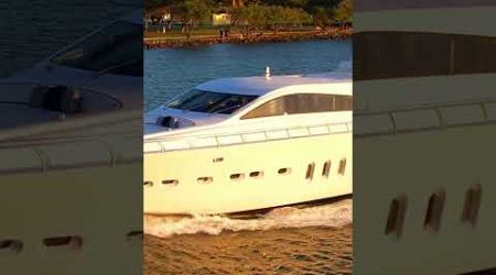 Leopard 31 meter in Miami #yacht #yachting #yachtinglifestyle