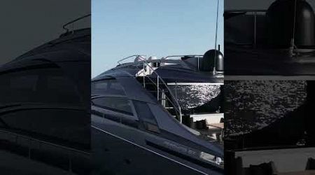 Luxury Yachts - Pershing 8X, design that excites - Ferretti Group