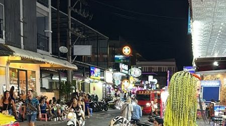 Walk to Night Market Phuket