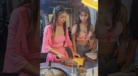 Beautiful Puy Roti Lady in Bangkok | Hard-working Puy Roti Lady #shorts