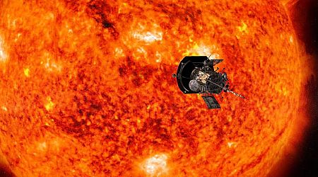 Nasa spacecraft attempts closest-ever approach to the sun