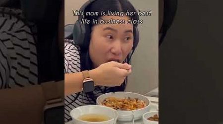 This mom is living her best life in business class