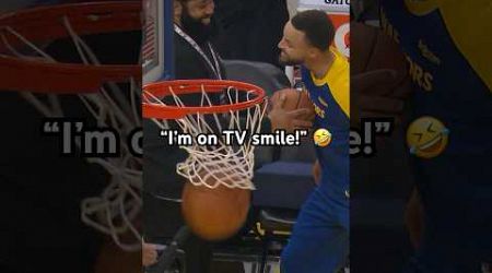 Steph shows off his pre-Christmas game energy, then asks a worker to give a big christmas smile 