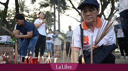 20 ans après, l'Asie commémore le tsunami le plus meurtrier de l'histoire: "J'ai cru que c'était la fin du monde"