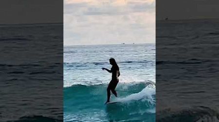 Salty on board #beach #waves #katabeach #surfers #phuket #longboardsurfing #surfergirl #โต้คลื่น